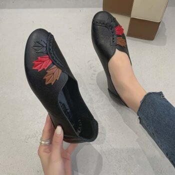 Comfortable Soft bottom flat Women shoes